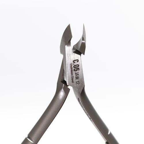 Nghia Cuticle Nippers C.05 – JAW 12