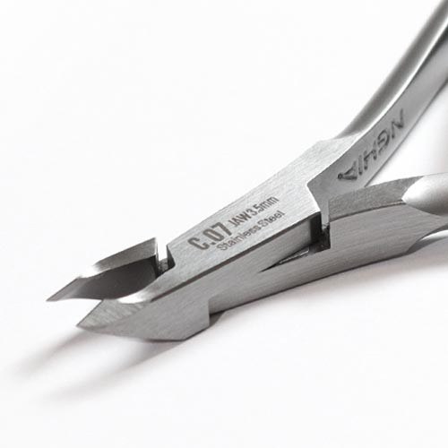 Nghia Cuticle Nippers C.07 – 3.5 mm / JAW 12 / JAW 14 / JAW 16